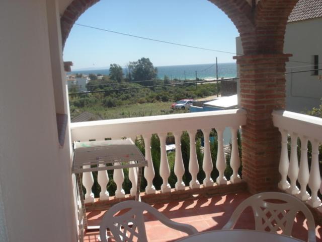 Apartamentos Bolonia Paraiso Room photo